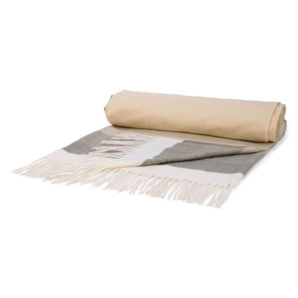 Jeté rayée beige avec frange