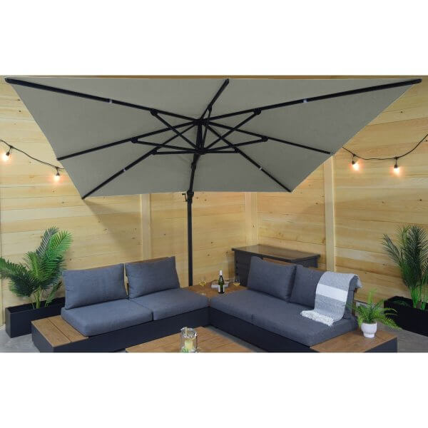 Parasol suspendu Oasis 10' charbon Corriveau