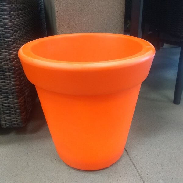 Pot à fleurs extérieur plastique orange