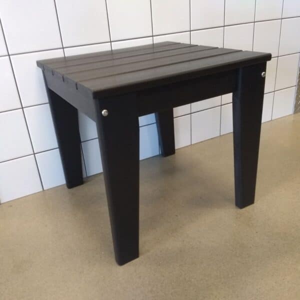 Table d'appoint carrée